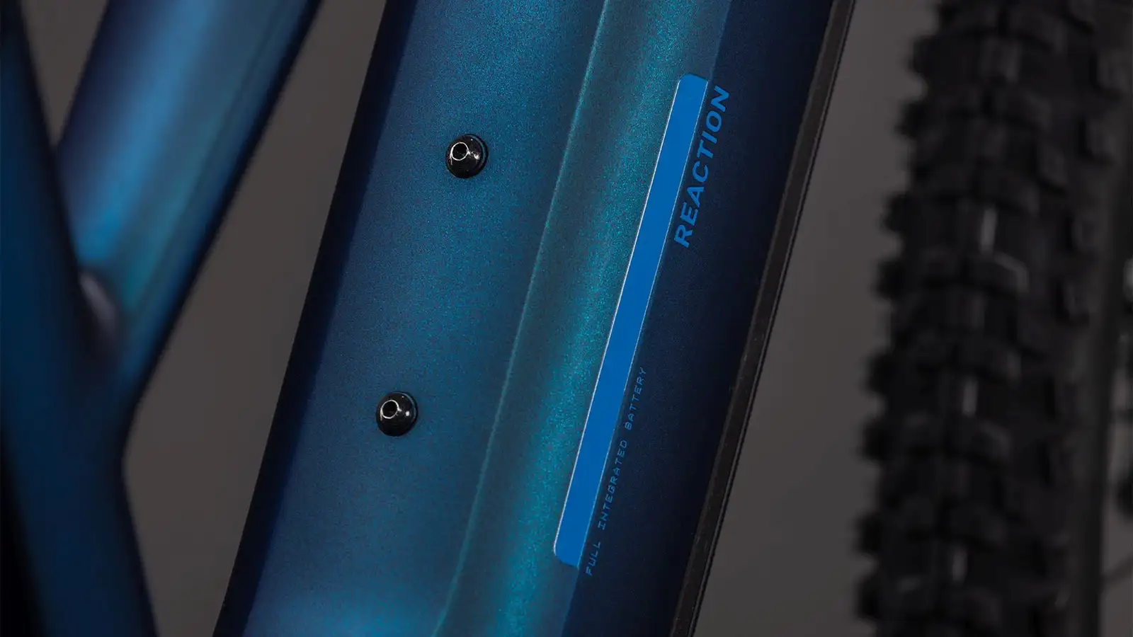 Cube REACTION HYBRID PRO 800 NEBULAR/DAZZLE - Image 3