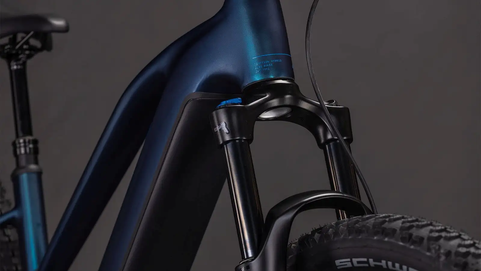 Cube REACTION HYBRID PRO 800 NEBULAR/DAZZLE - Image 6