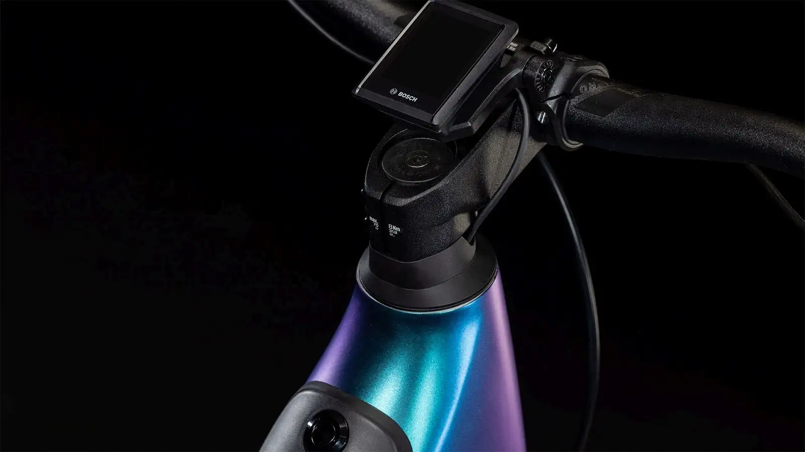 Cube REACTION HYBRID RACE 750 SWITCHBLUE/BLK - Image 3