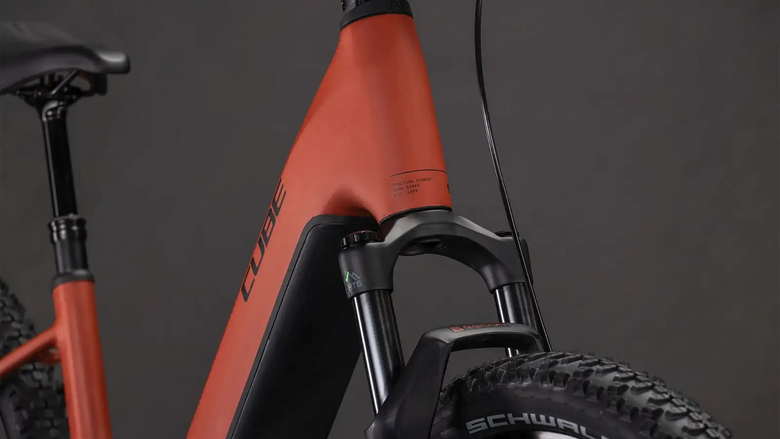 Cube REACTION HYBRID RACE 800 AMBER/BLACK - Afbeelding 6