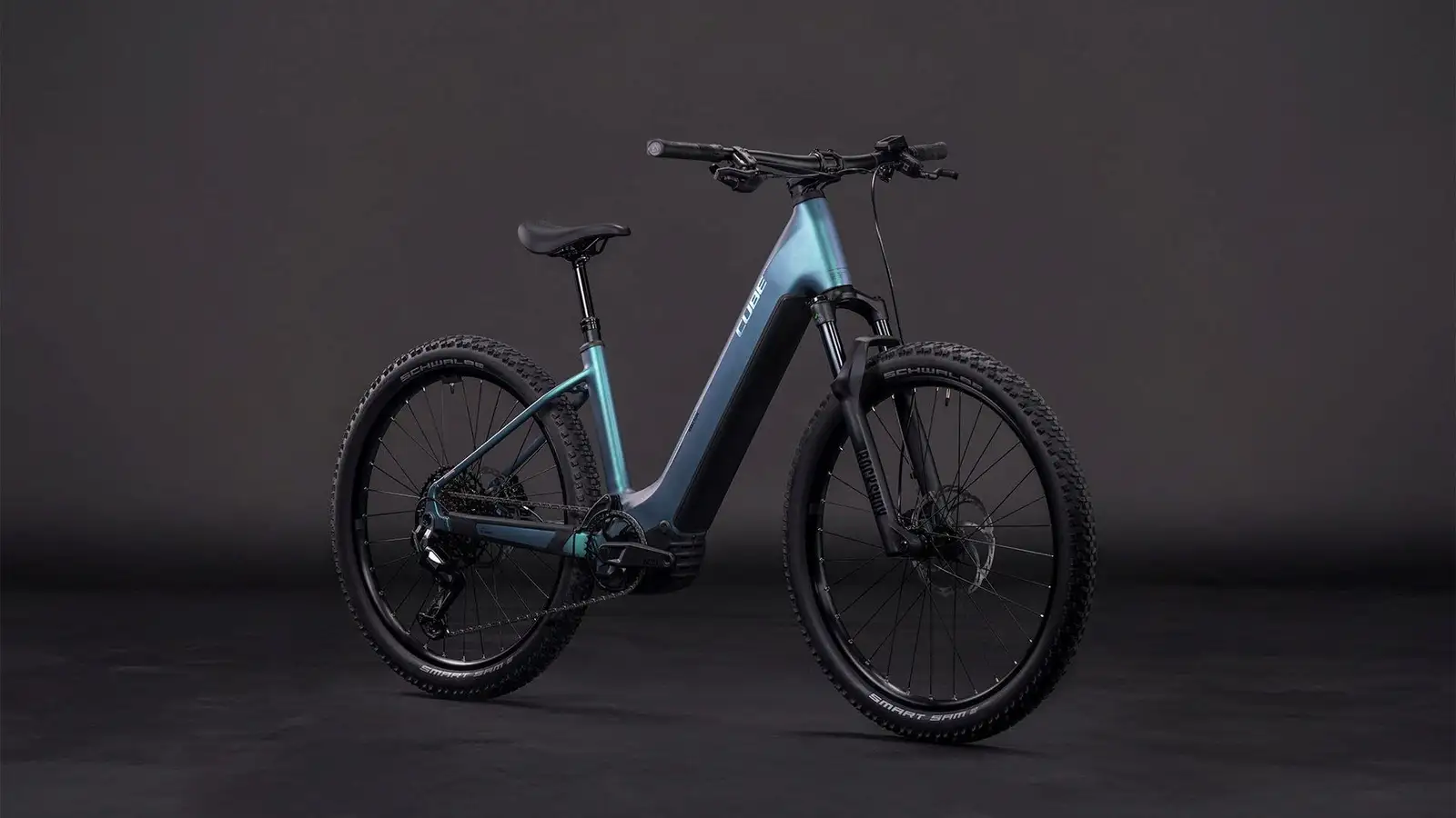 Cube REACTION HYBRID RACE 800 POLARLIGHT/PRISM - Image 7