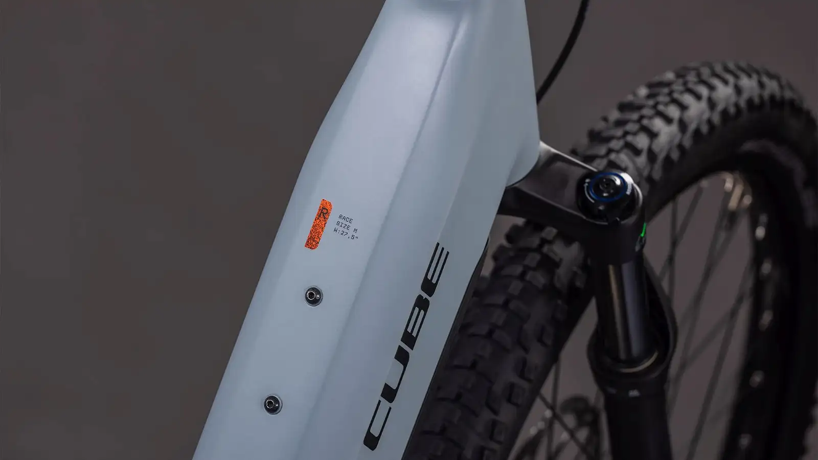 Cube REACTION HYBRID RACE 800 VULCAN/ORANGE - Image 2