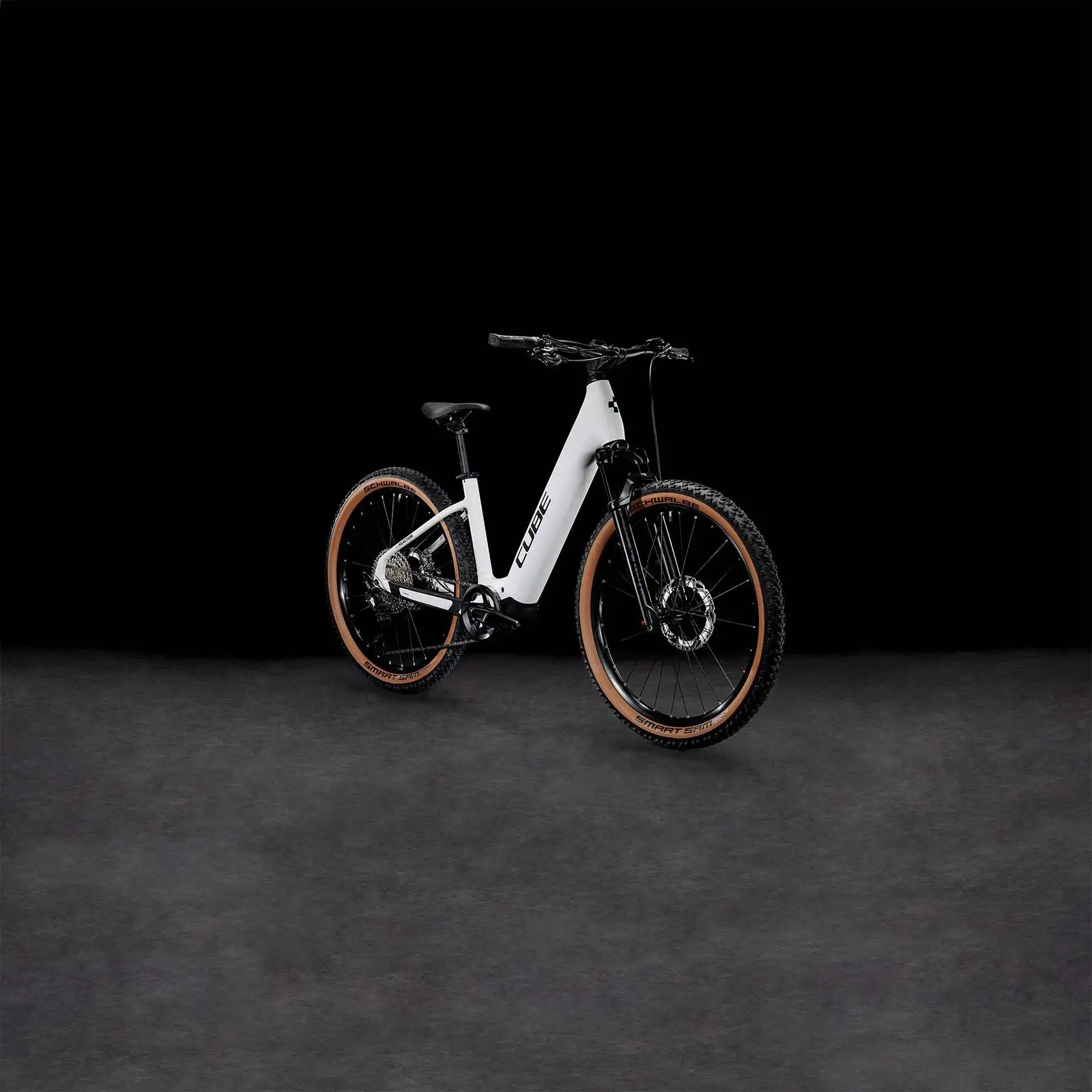 Cube REACTION HYBRID SLT 750 SILVER/CREAM - Image 7