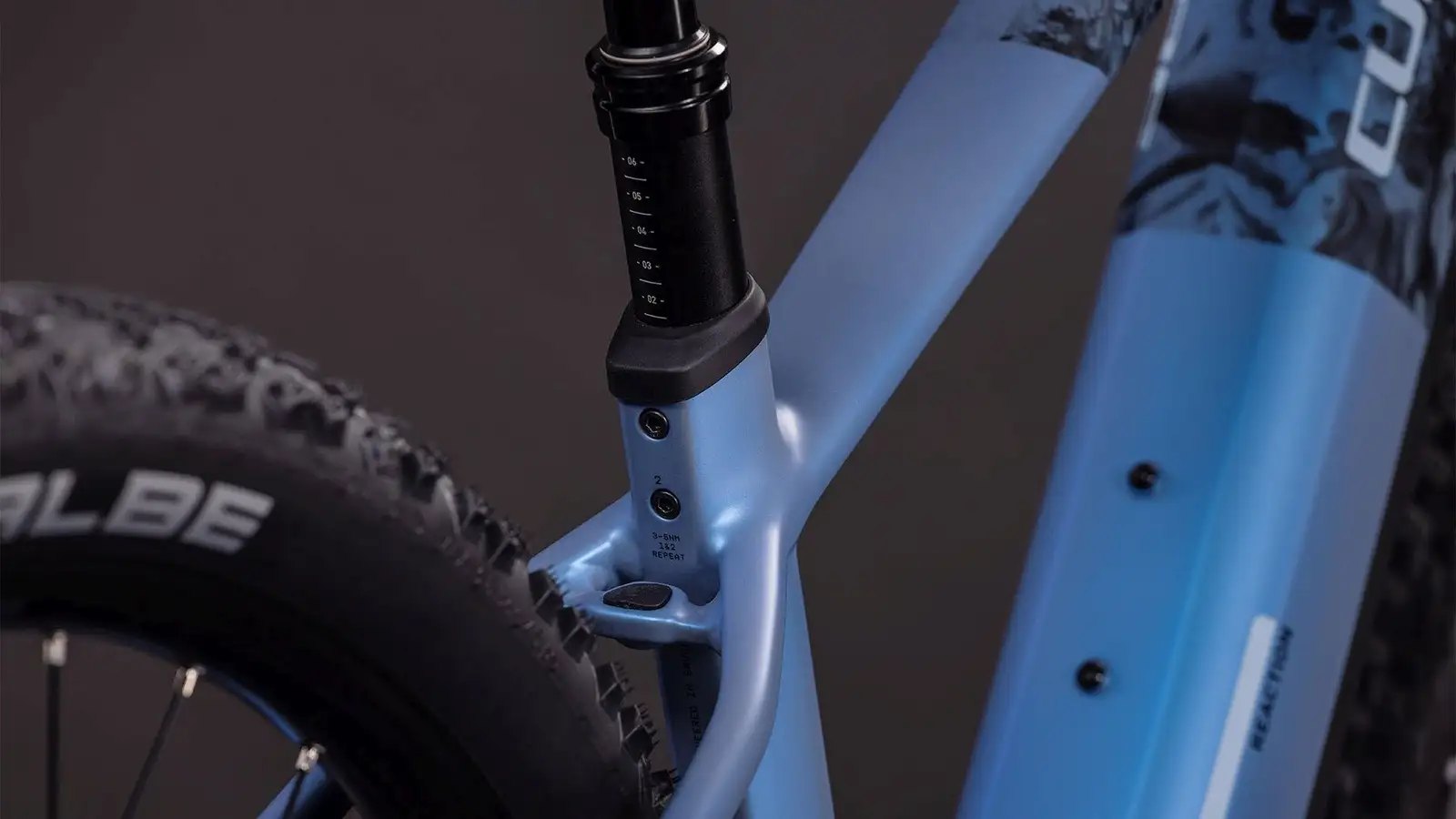 Cube REACTION HYBRID SLT 800 HAZEBLUE/FUME - Image 4