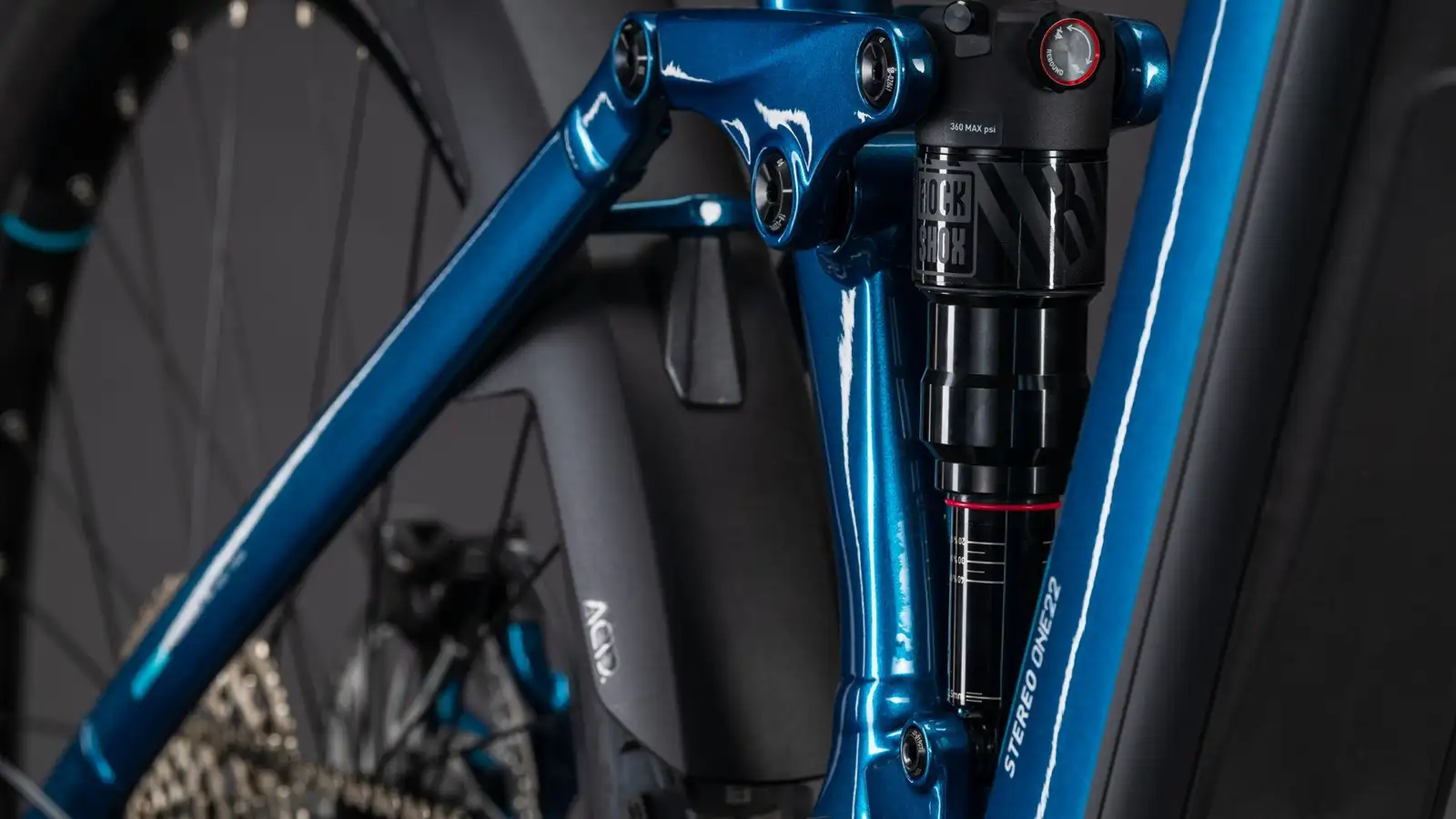 Cube STEREO HYBRID ONE22 RACE 800 ELECTRICBLUE/WHITE - Image 8