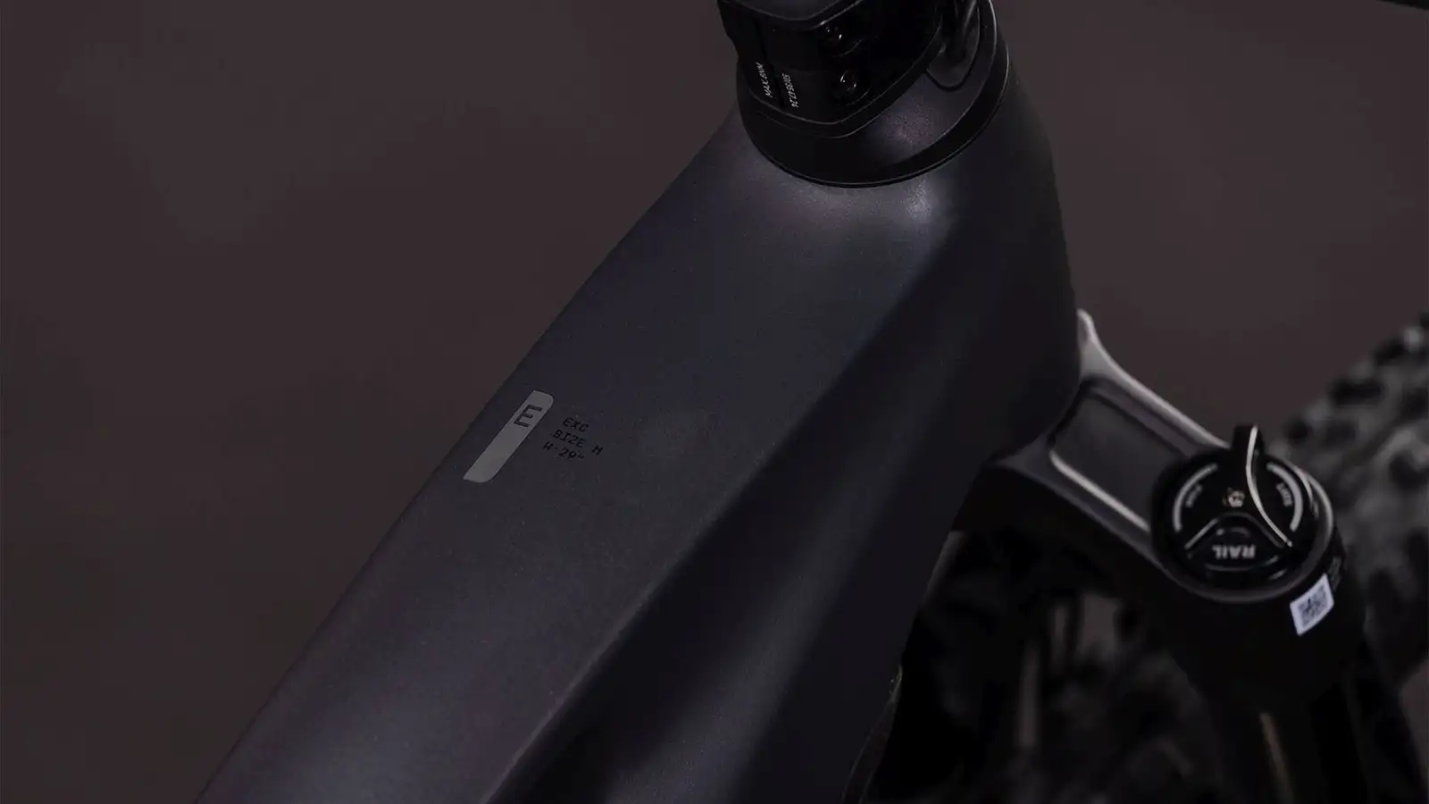 Cube STEREO HYBRID ONE44 EXC 800 IRONGREY/CHROME - Image 2