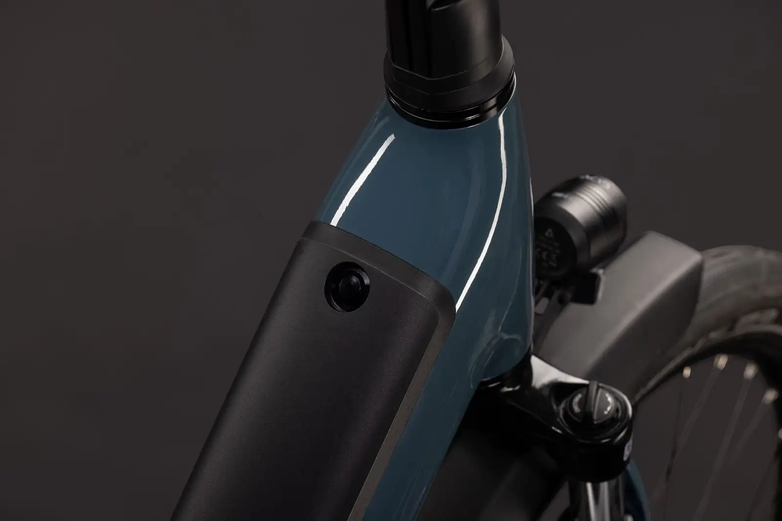 Cube SUPREME HYBRID COMFORT ONE 600 - Afbeelding 3