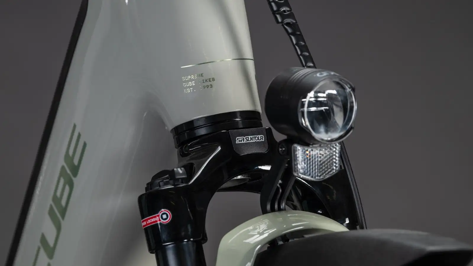 Cube SUPREME HYBRID DELUXE ONE 600 ASHGREEN/CHROME - Image 6