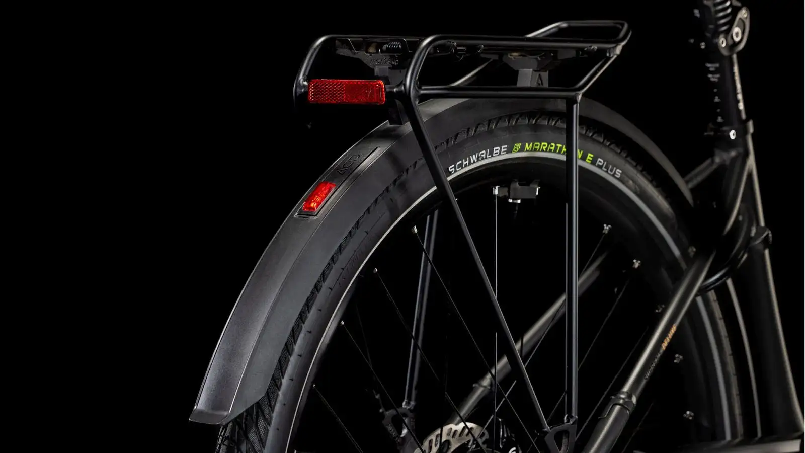 Cube SUPREME HYBRID DELUXE SLT 625 - Image 4