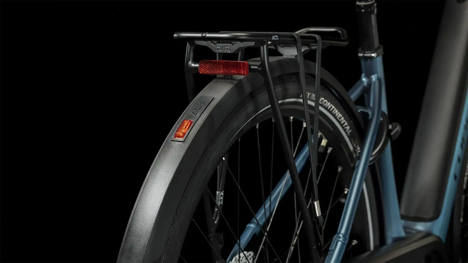 Cube SUPREME HYBRID EXC 500 BLUE/BLACK - Image 3