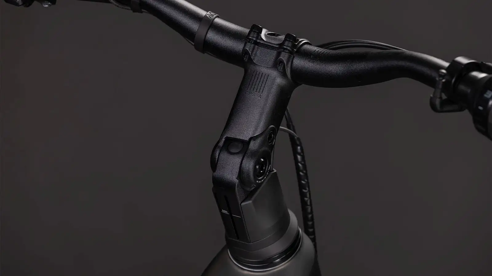 Cube TOURING HYBRID COMFORT SLX 800 CHARCOAL/CHROME - Image 3