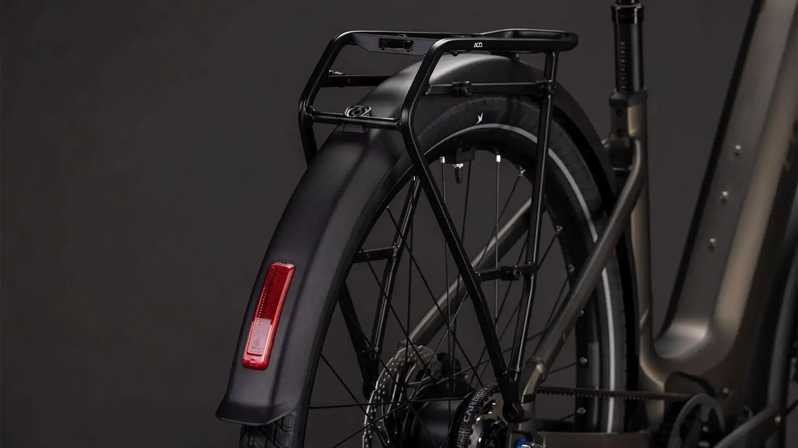 Cube TOURING HYBRID COMFORT SLX 800 CHARCOAL/CHROME - Image 4