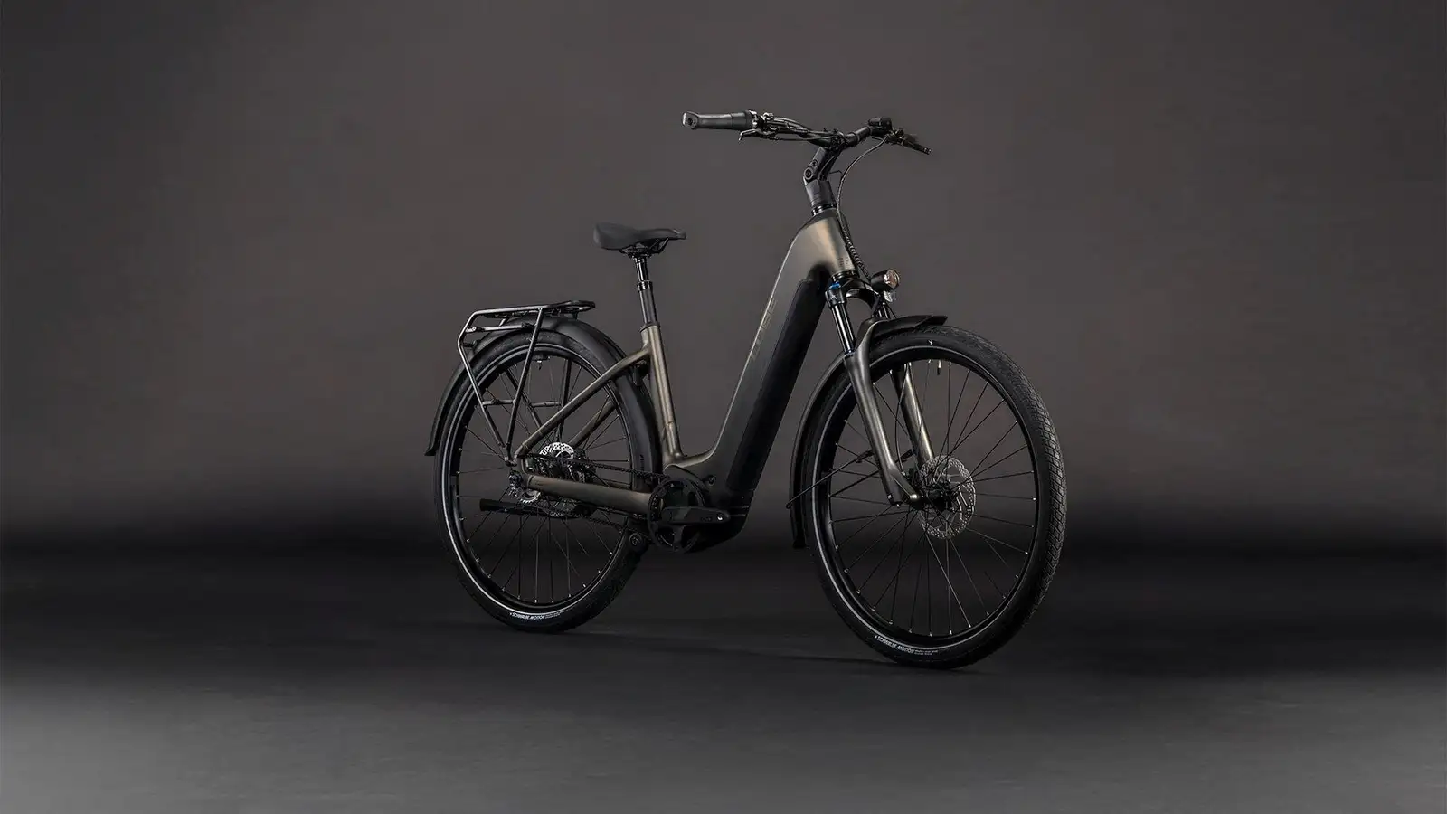Cube TOURING HYBRID COMFORT SLX 800 CHARCOAL/CHROME - Image 7