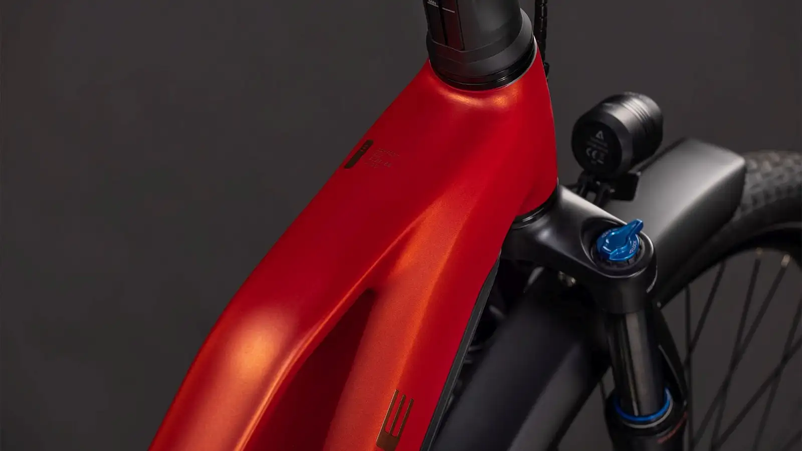 Cube TOURING HYBRID COMFORT SLX 800 CHILLI/CHROME - Image 2