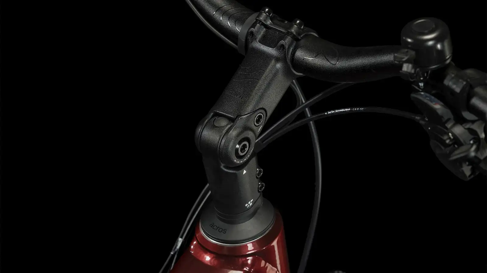 Cube TOURING HYBRID EXC 625 RED/WHITE - Image 3