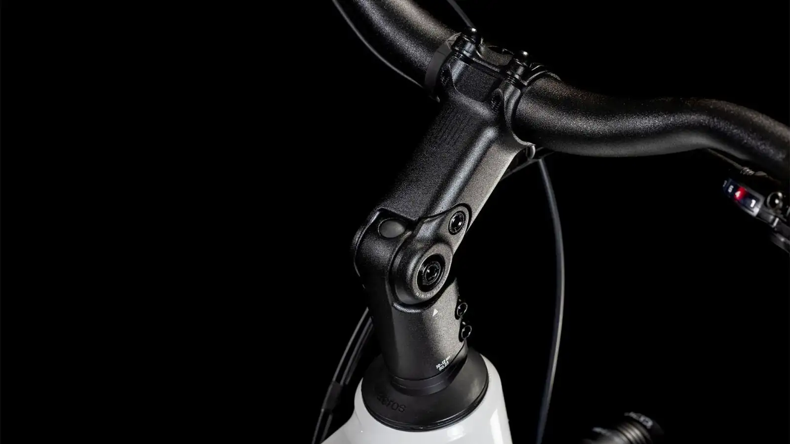 Cube TOURING HYBRID ONE 500 - Image 3