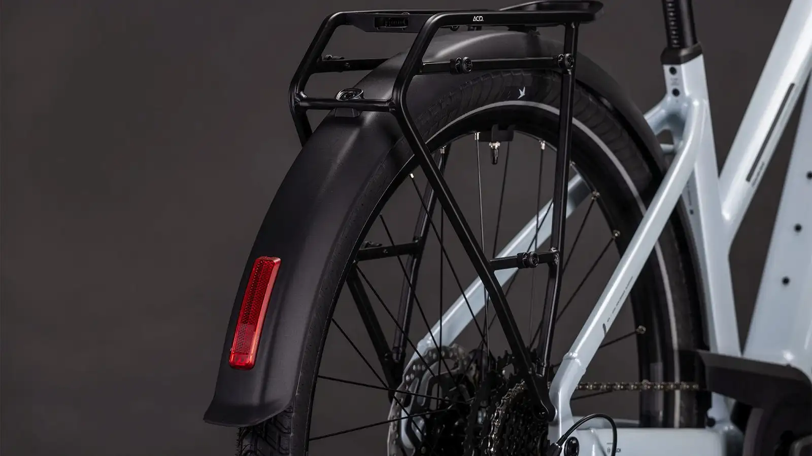 Cube TOURING HYBRID ONE 600 GLACIER/REFLEX - Image 3