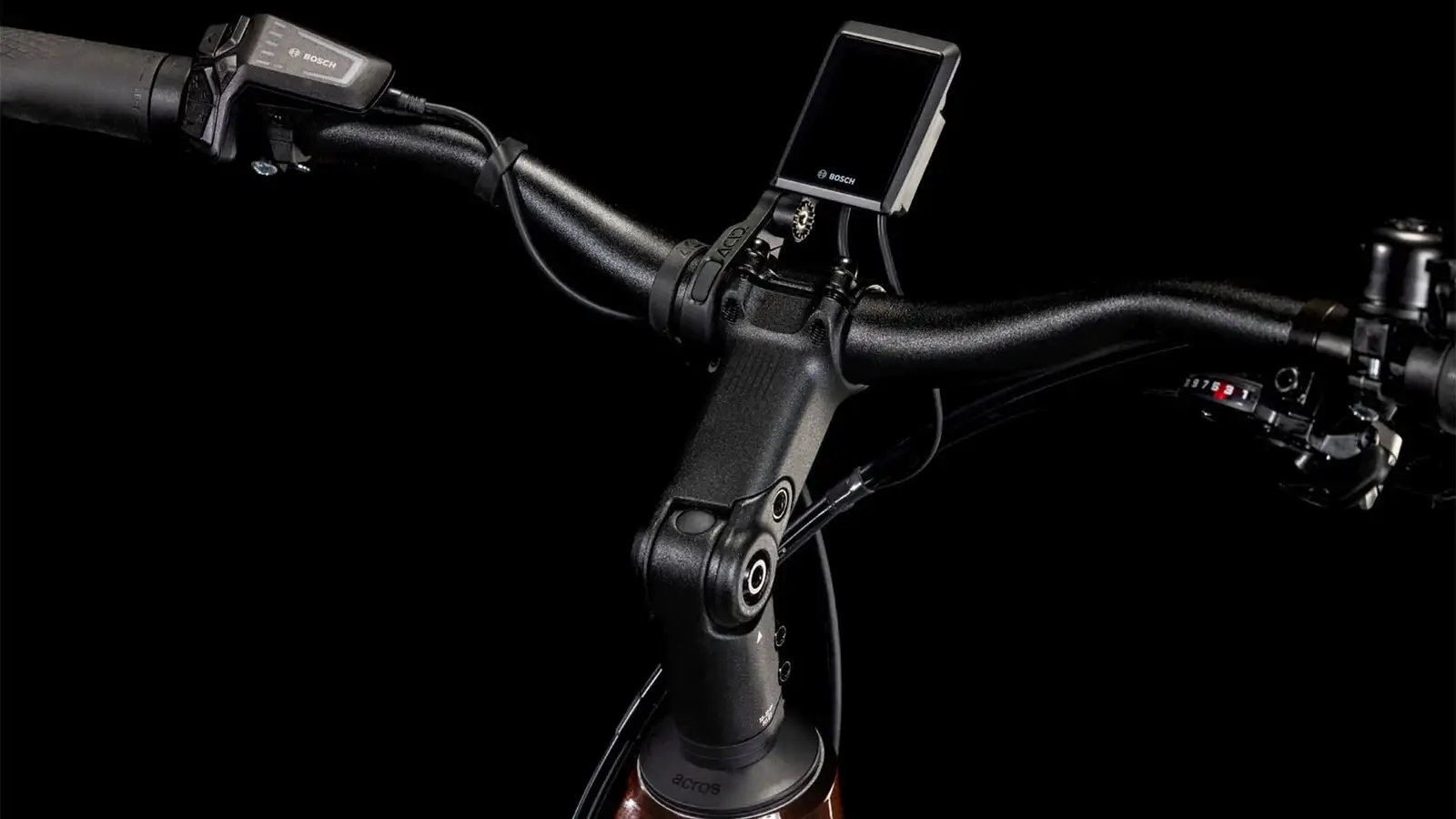 Cube TOURING HYBRID PRO 625 - Image 3