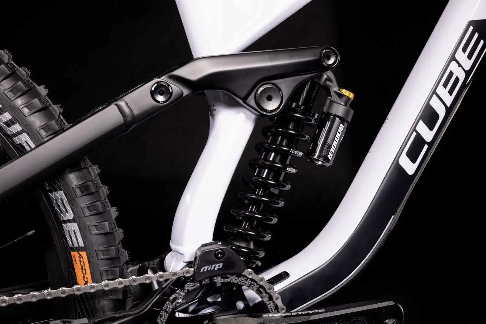 Cube TWO15 RACE 27.5 FLASHWHITE/BLACK - Image 5