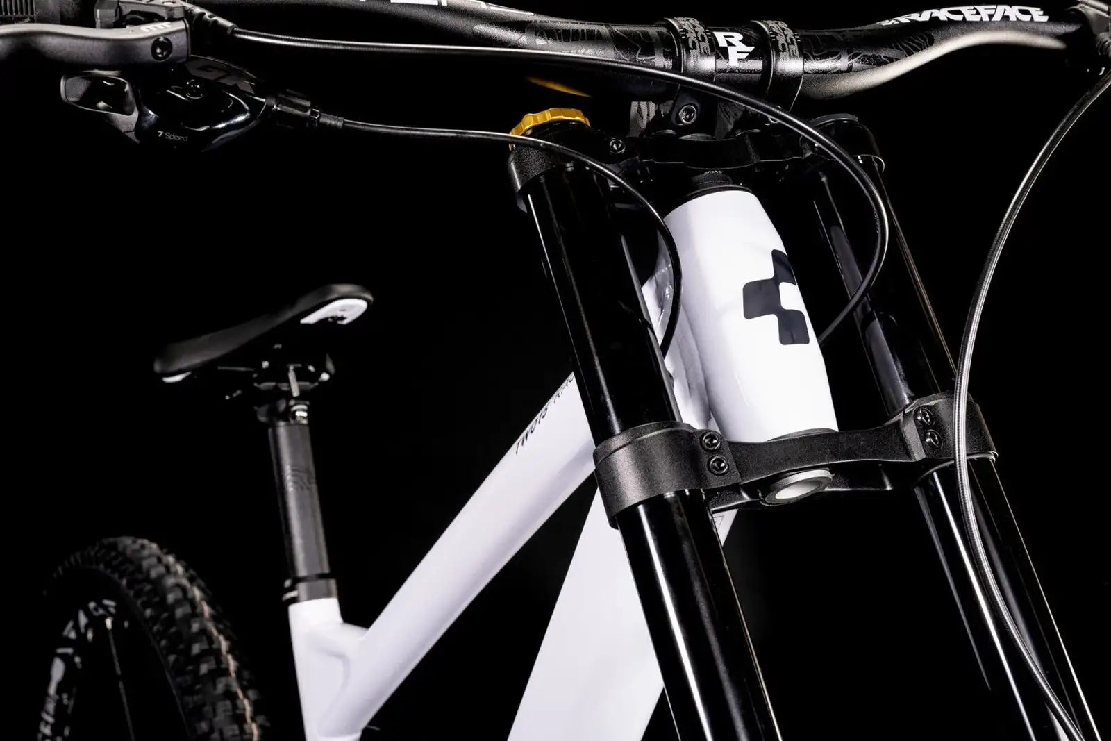 Cube TWO15 RACE 27.5 FLASHWHITE/BLACK - Image 7
