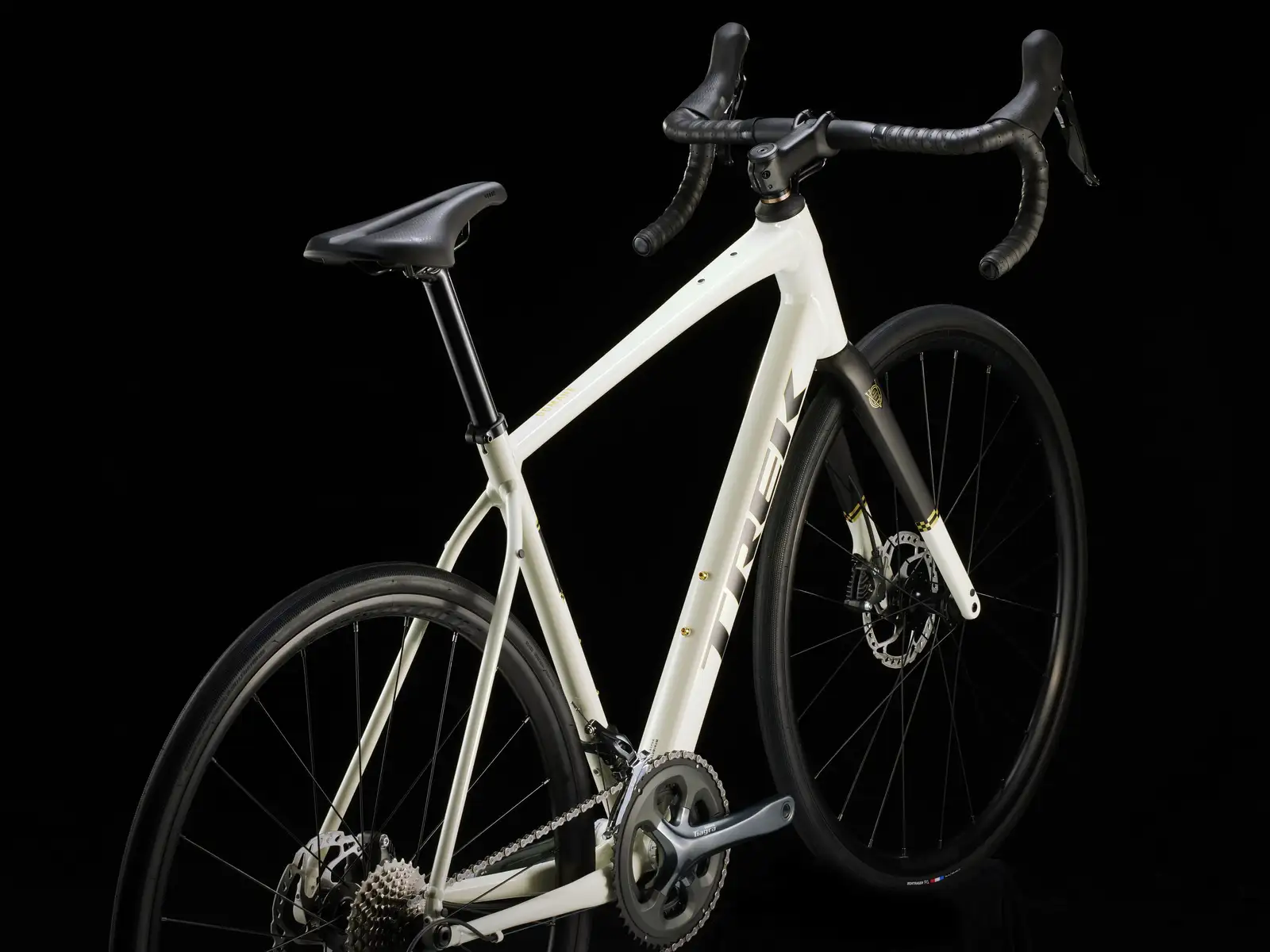 Trek Domane AL 4 Gen 4 - Image 3