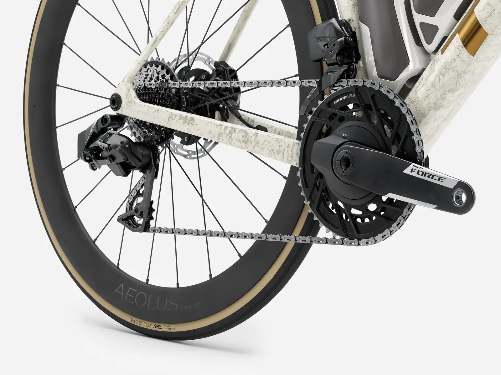 Trek Madone SLR 7 AXS Gen 8 - Image 6