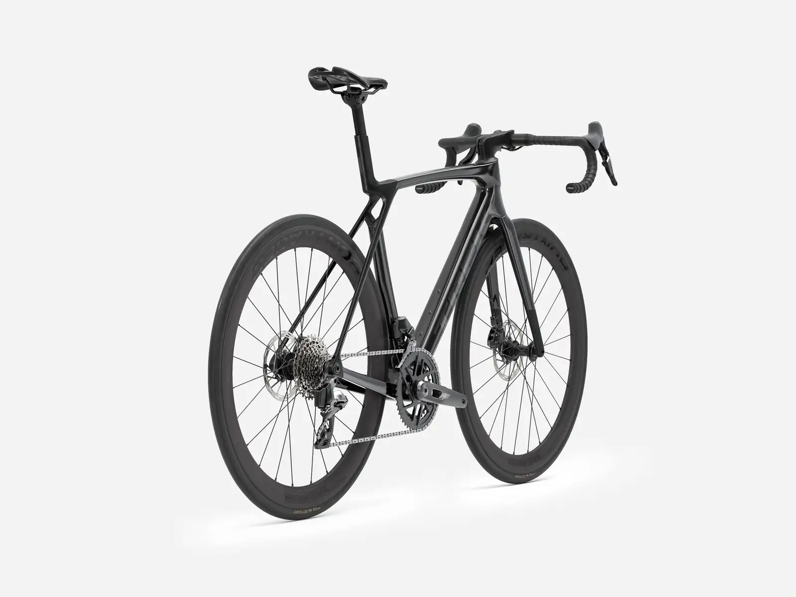 Trek Madone SL 6 AXS Gen 8 - Image 2