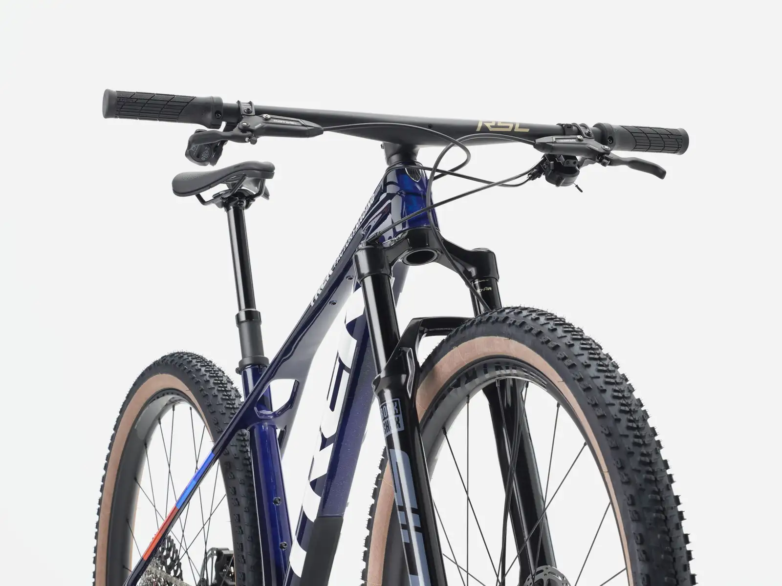 Trek Procaliber 9.7 AXS Gen 3 - Image 4