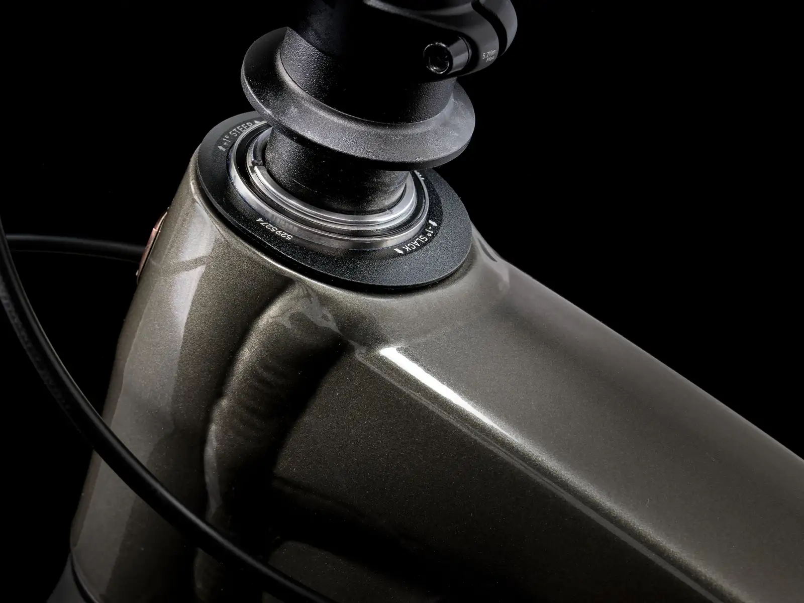 Trek Slash 8 Gen 6 - Image 8