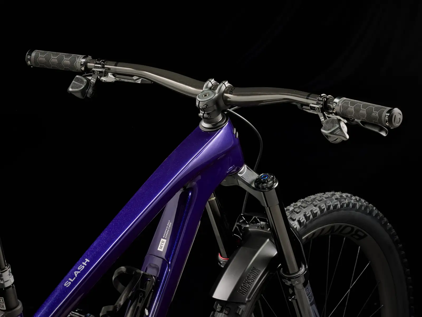 Trek Slash 9.9 XX AXS T-Type Gen 6 - Image 3