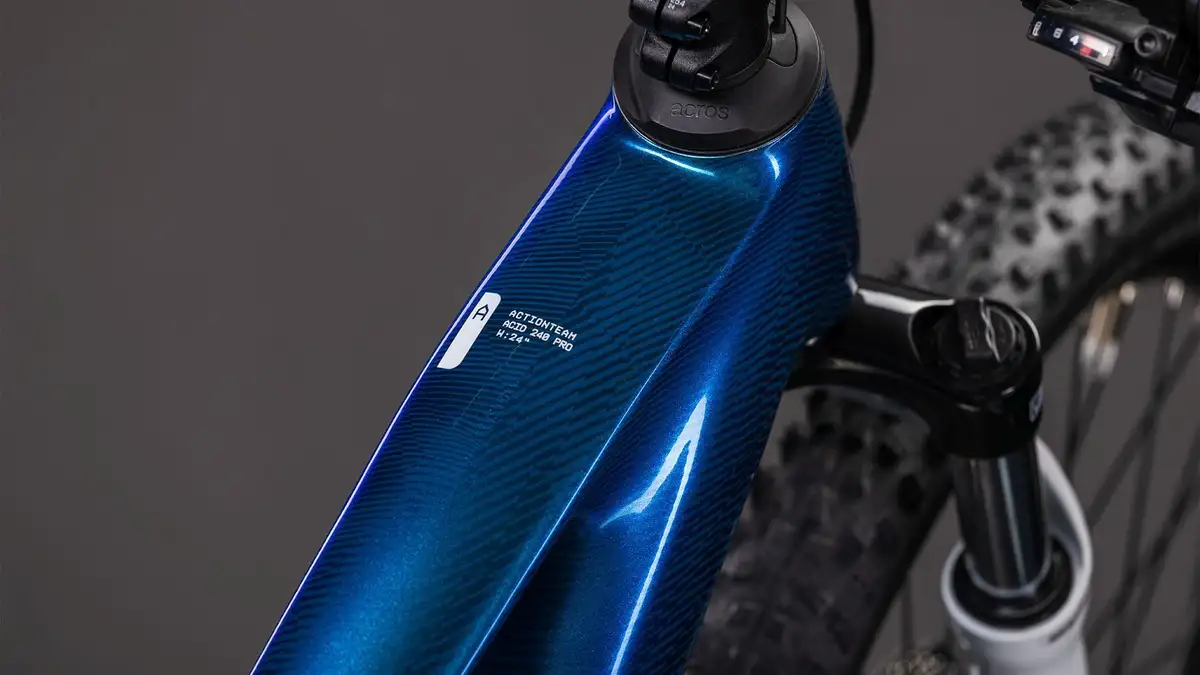 Cube ACID 240 HYBRID ROOKIE PRO 400X ACTIONTEAM - Afbeelding 2