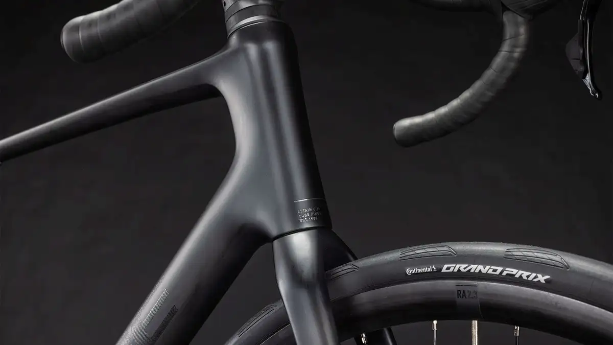 Cube ATTAIN C:62 RACE BLACKLINE - Afbeelding 8