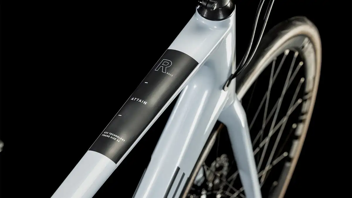 Cube ATTAIN GTC RACE FLASHWHITE/BLACK - Afbeelding 2