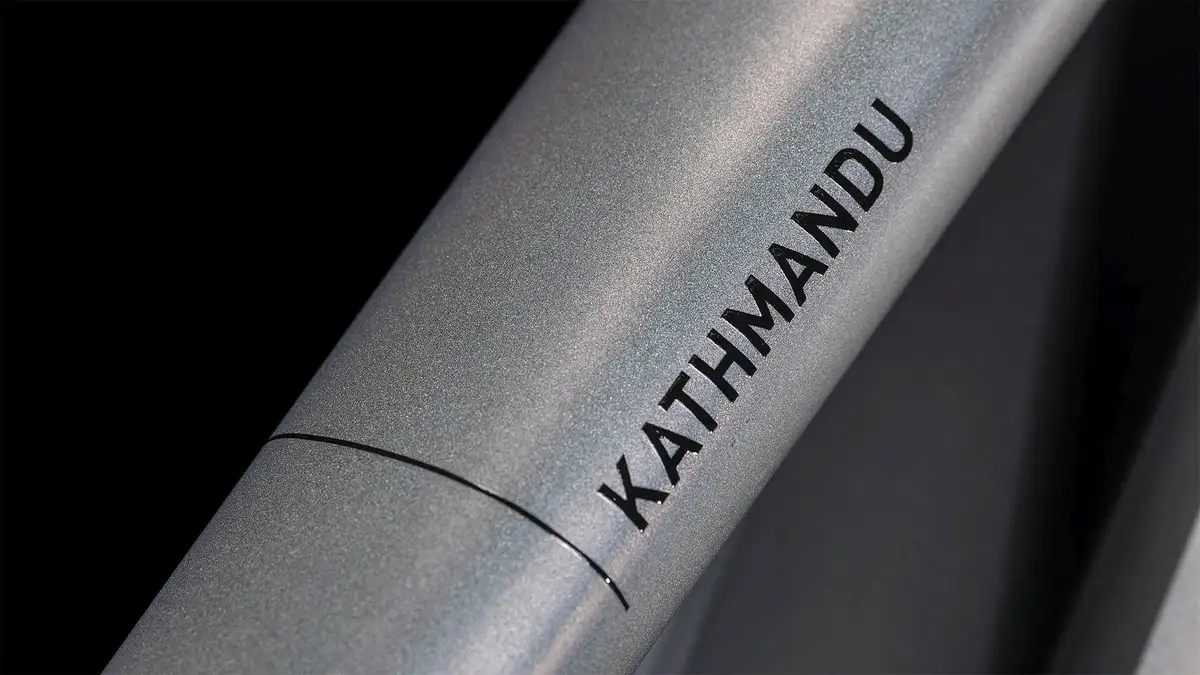 Cube KATHMANDU HYBRID SLT 750 PRIZMSILVER/GRY - Image 3