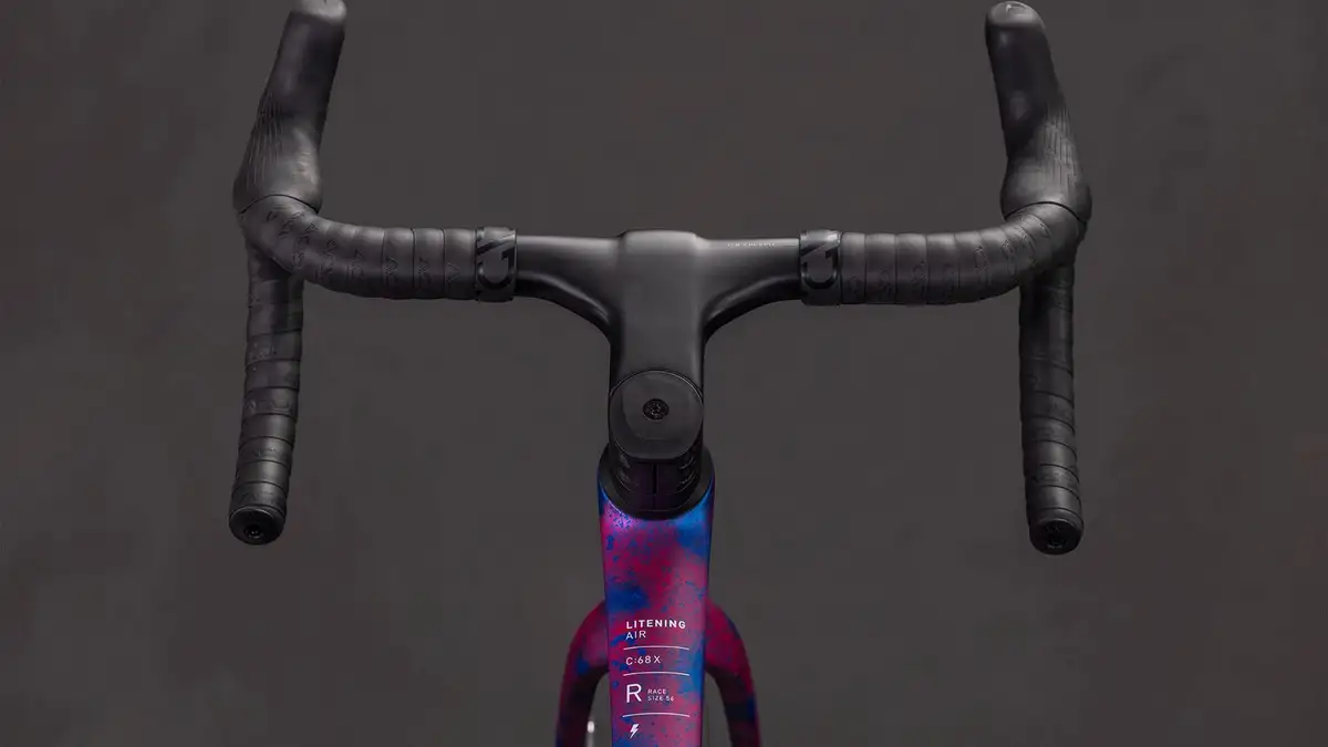 Cube LITENING AIR C:68X RACE DAZZLEPINK/BLUE - Afbeelding 4
