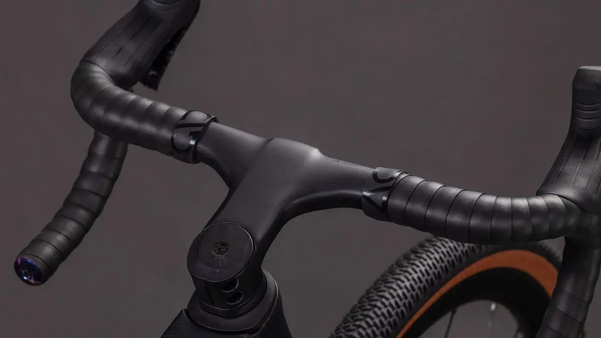 Cube NUROAD C:62 EXC CARBON/CRISSCROSS - Afbeelding 3