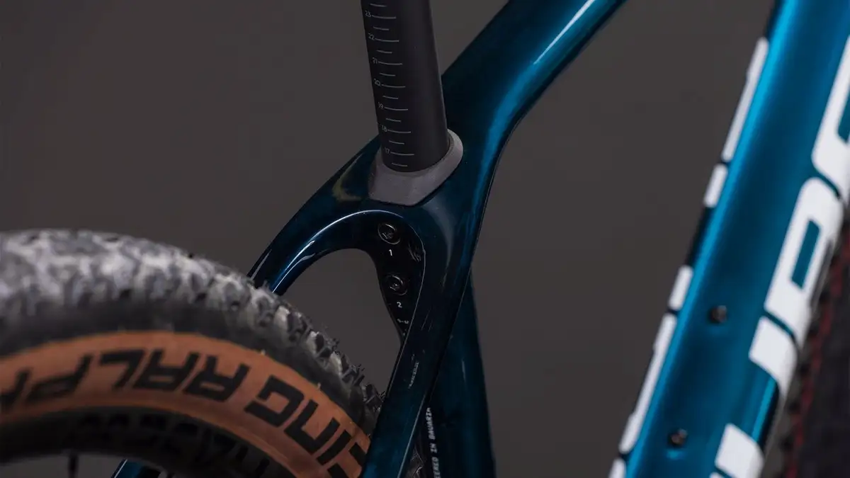 Cube PHENIX C:68X RACE CHROMEBLUE/LIQUIDBLUE - Afbeelding 5