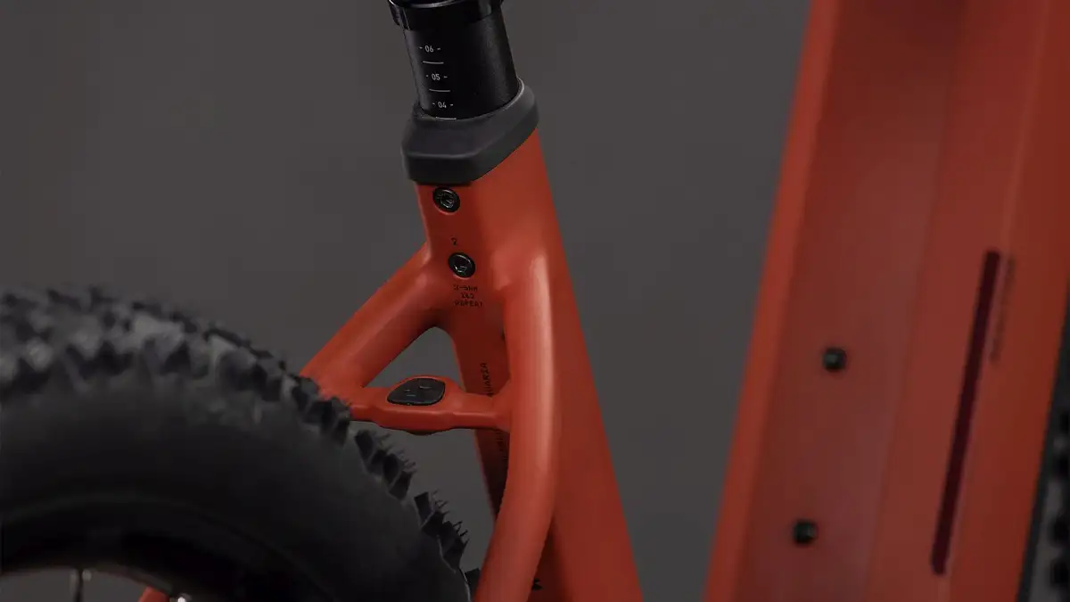Cube REACTION HYBRID RACE 800 AMBER/BLACK - Afbeelding 4