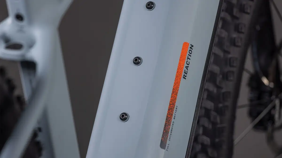 Cube REACTION HYBRID RACE 800 VULCAN/ORANGE - Afbeelding 3