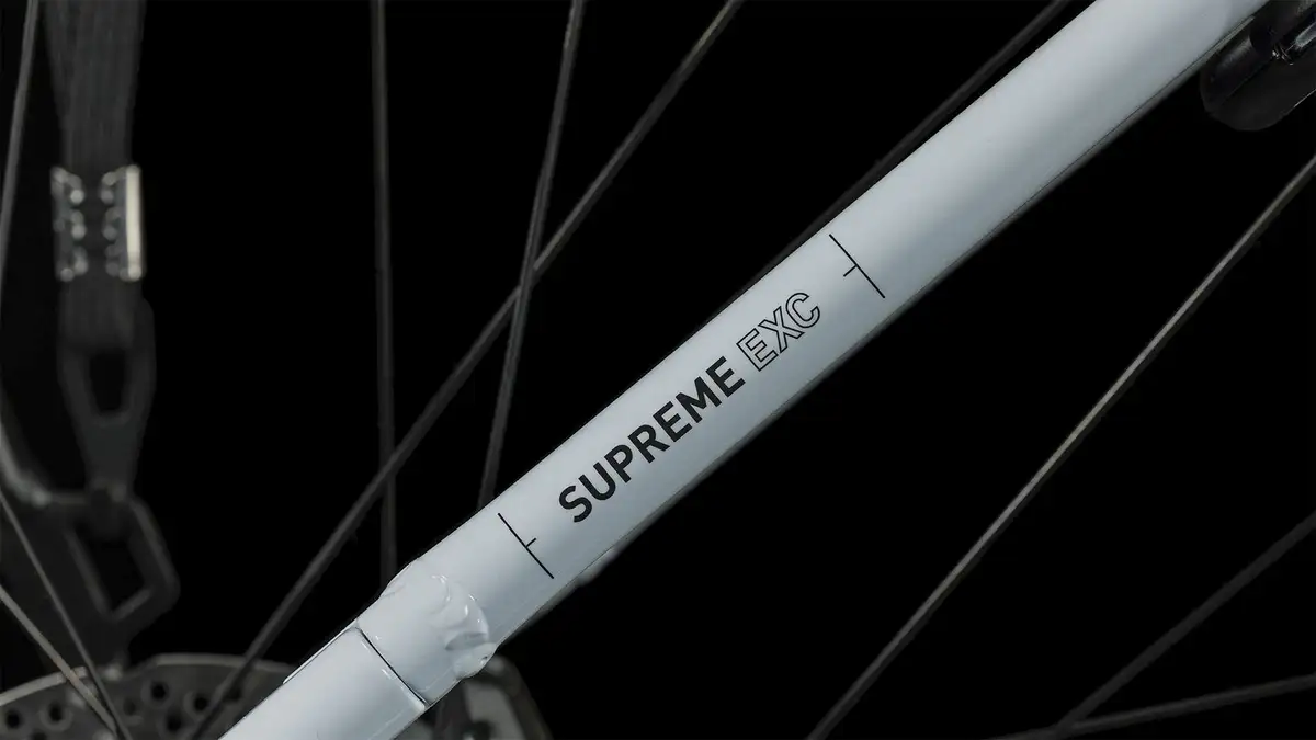 Cube SUPREME HYBRID EXC 500 FLASHWITE/BLACK - Afbeelding 3