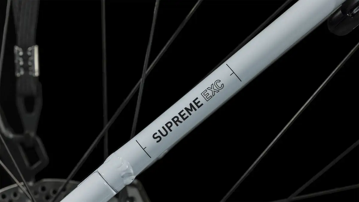 Cube SUPREME HYBRID EXC 625 SE FLASHWHITE - Afbeelding 3