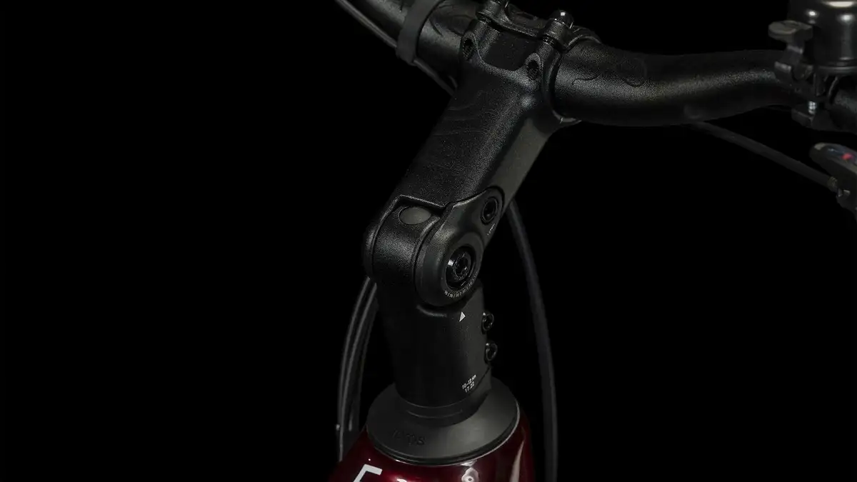 Cube TOURING HYBRID EXC 625 RED/WHITE - Image 3