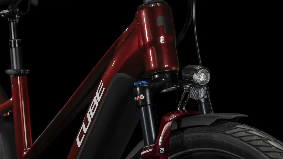 Cube TOURING HYBRID EXC 625 RED/WHITE - Image 6