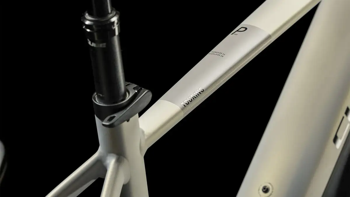 Cube TOURING HYBRID PRO 625 PEARLYSILVER - Afbeelding 2