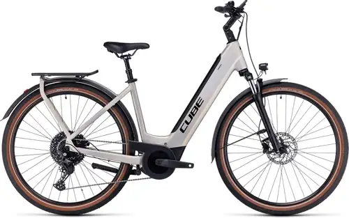Cube TOURING HYBRID PRO 625 PEARLYSILVER/BLACK