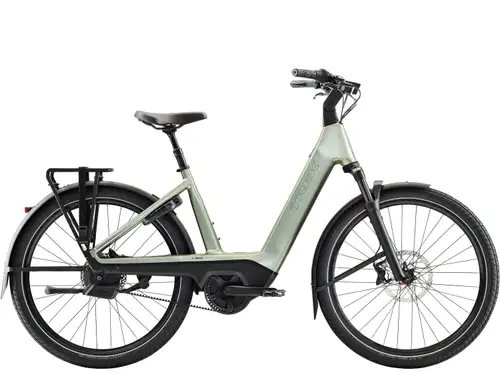 Trek Charter+ 5 Auto 800 Wh Lowstep